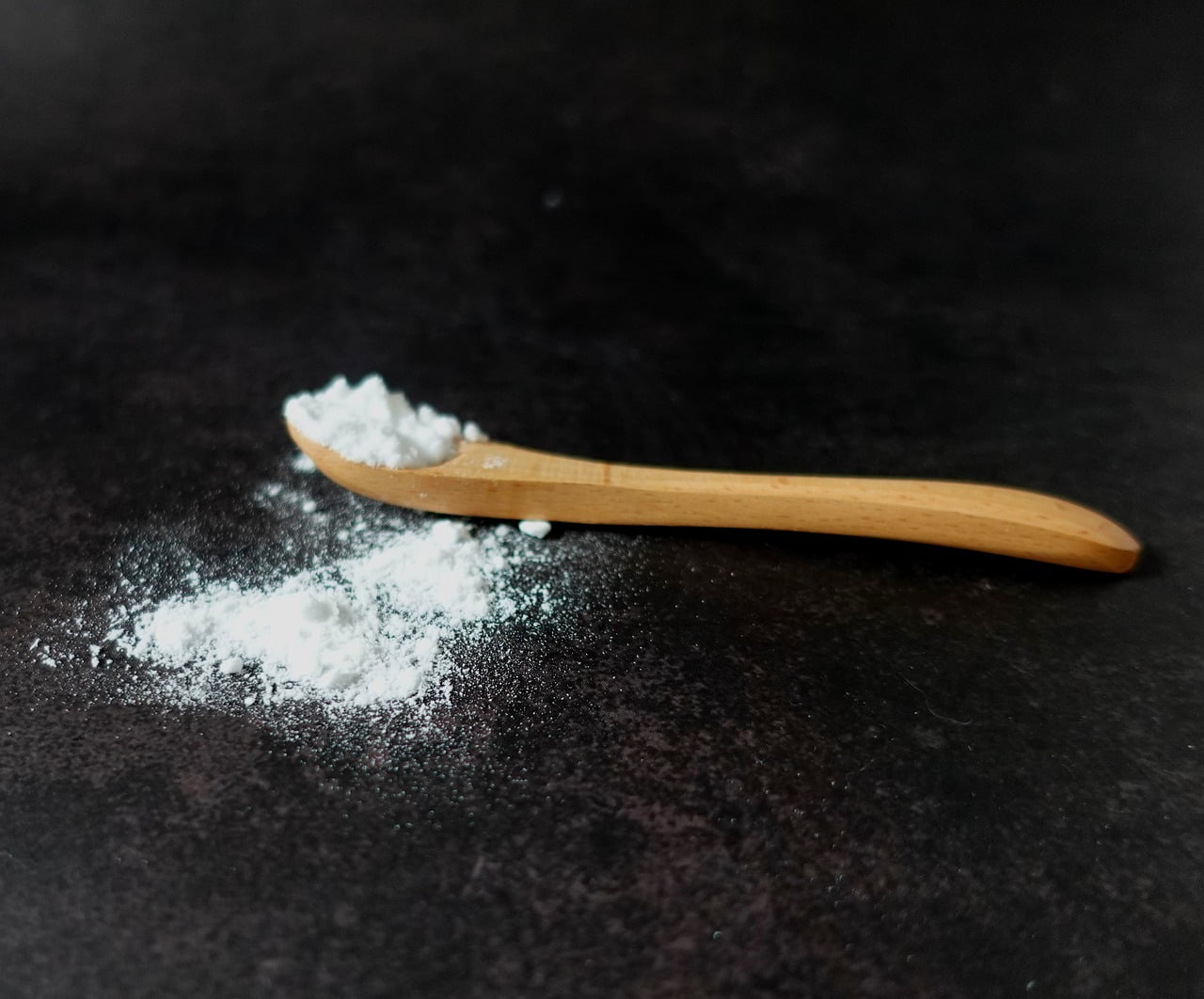colher cheia de bicarbonato de sódio